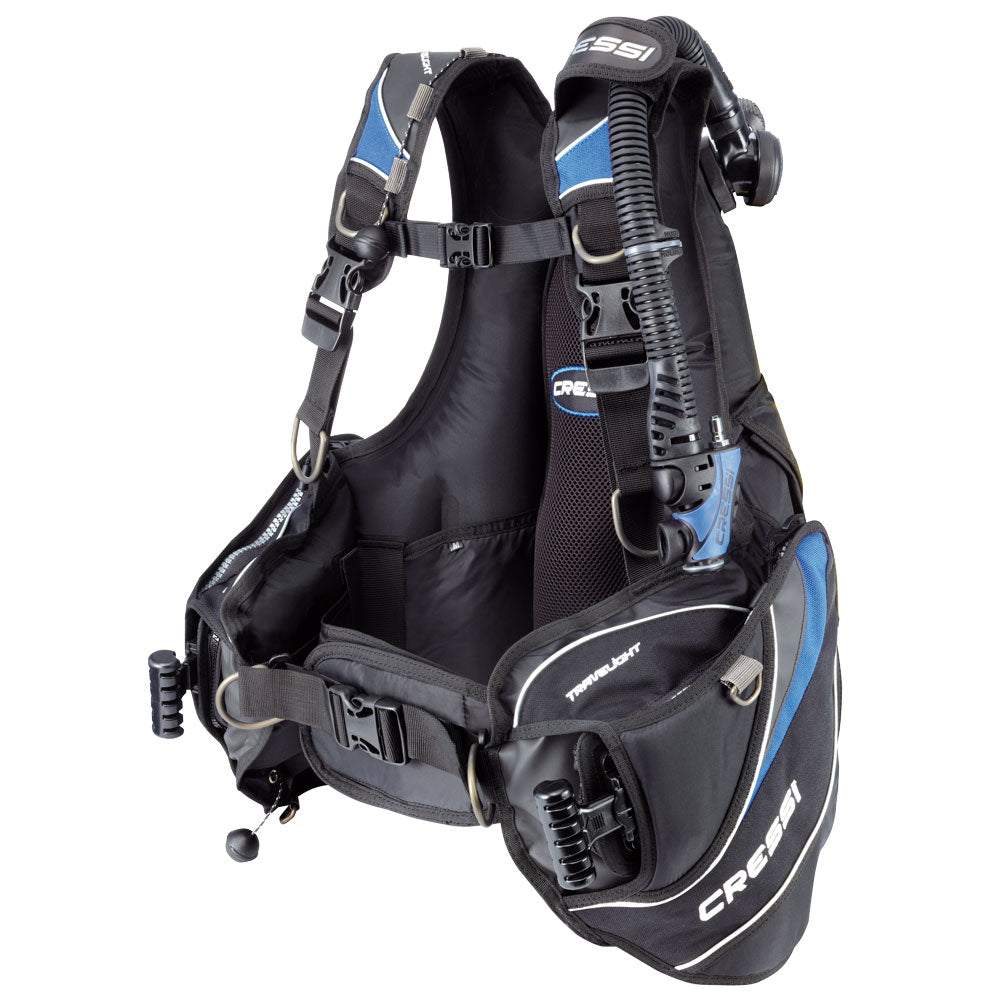 Cressi Travelight BCD diving jacket featuring lightweight design, flexible structure, and integrated weight system.