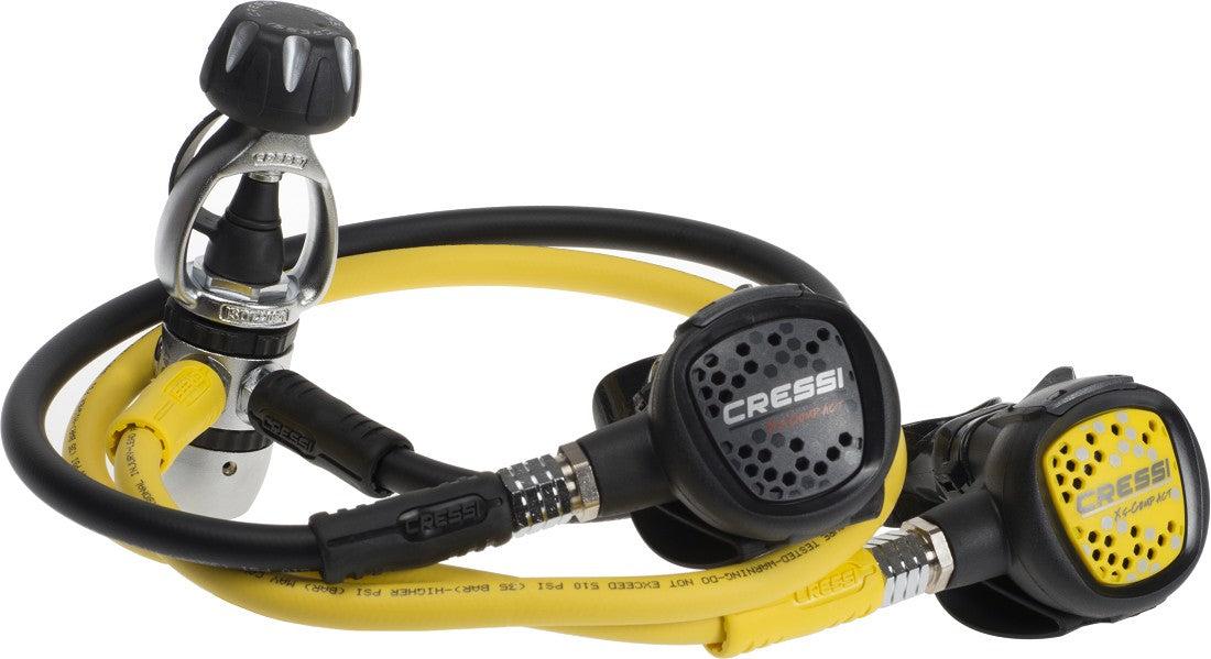 Cressi AC2 Compact Regulator with Octopus, ideal for scuba diving beginners.