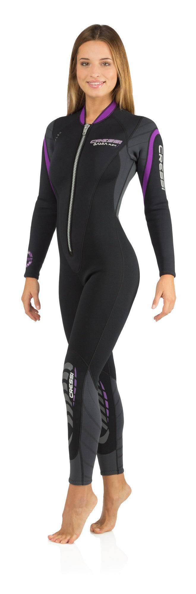 Cressi 2.5mm Bahia Flex Lady Wetsuit with front-zip design and reinforced knee areas.