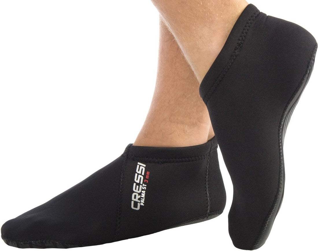 Cressi Palma Short 3mm Boot with grip design and super elastic neoprene.