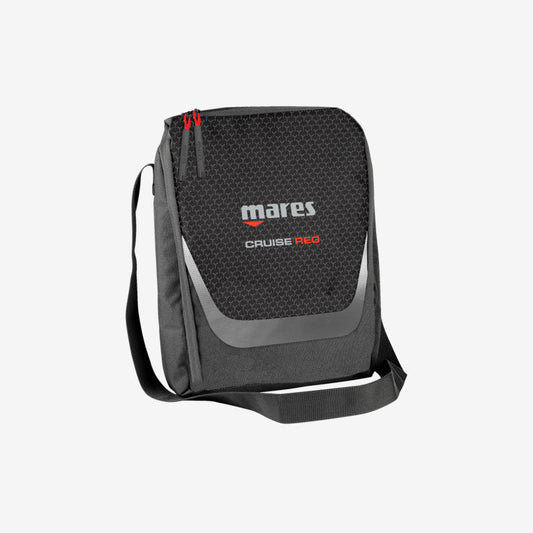 Mares Cruise Regulator black shoulder bag with adjustable strap for regulator and tablet storage